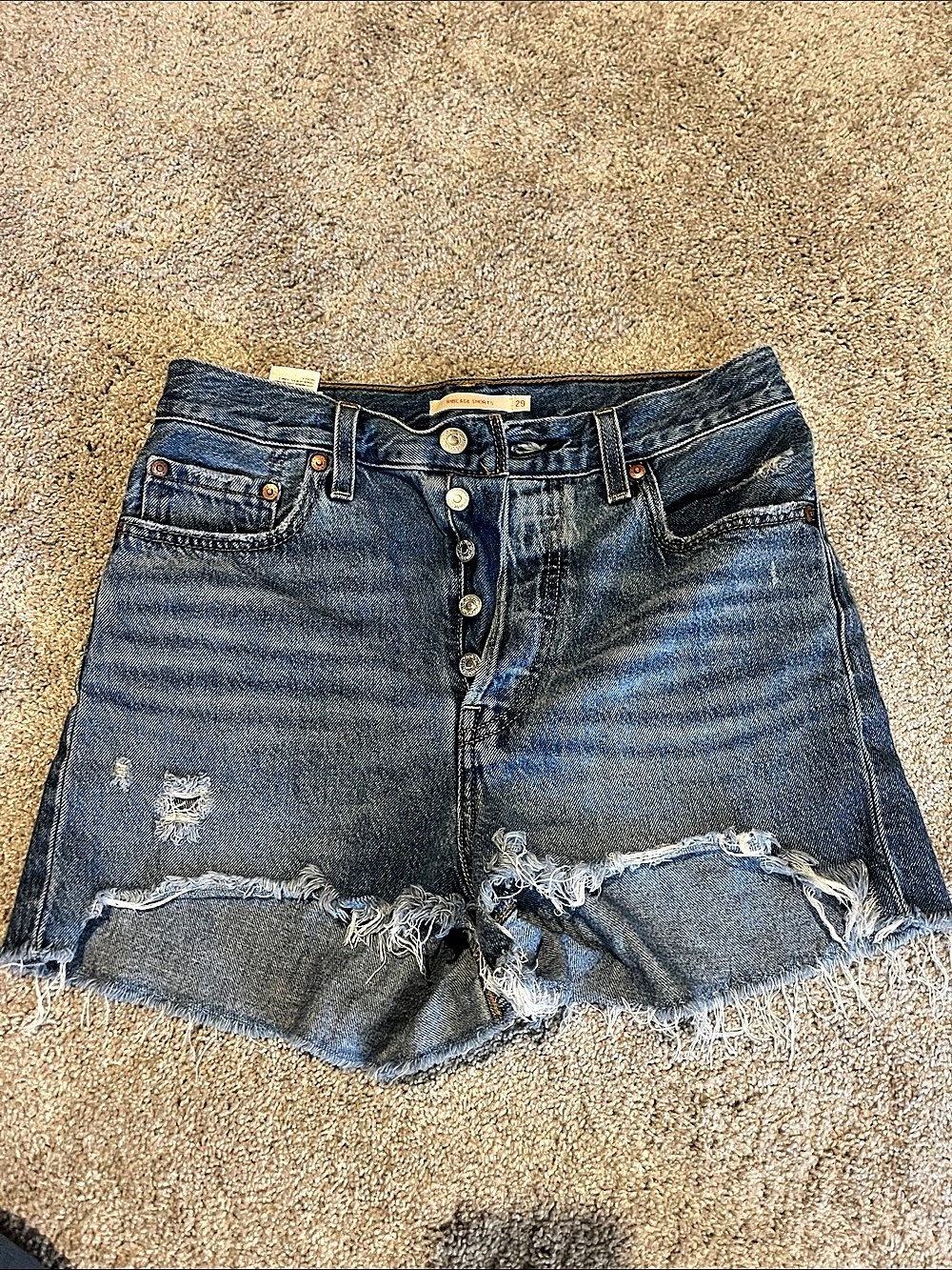 Levi's Ribcage Shorts Distressed Denim Jean Shorts Waist 29